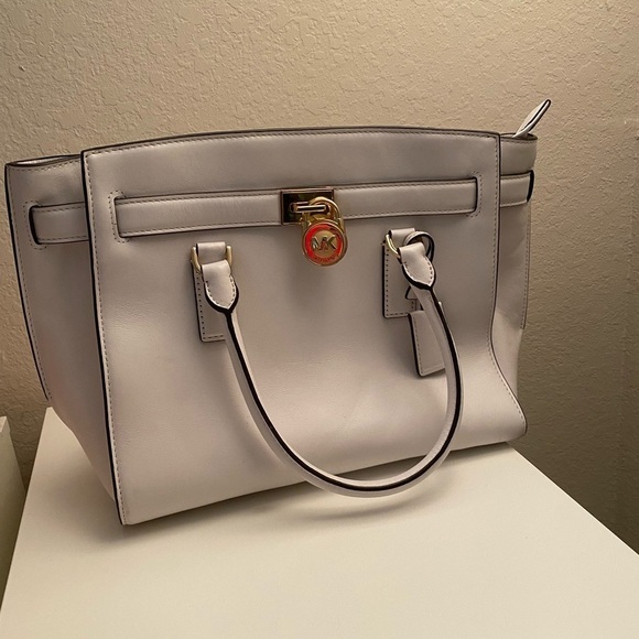 Michael kors white Hamilton traveler - Picture 1 of 13